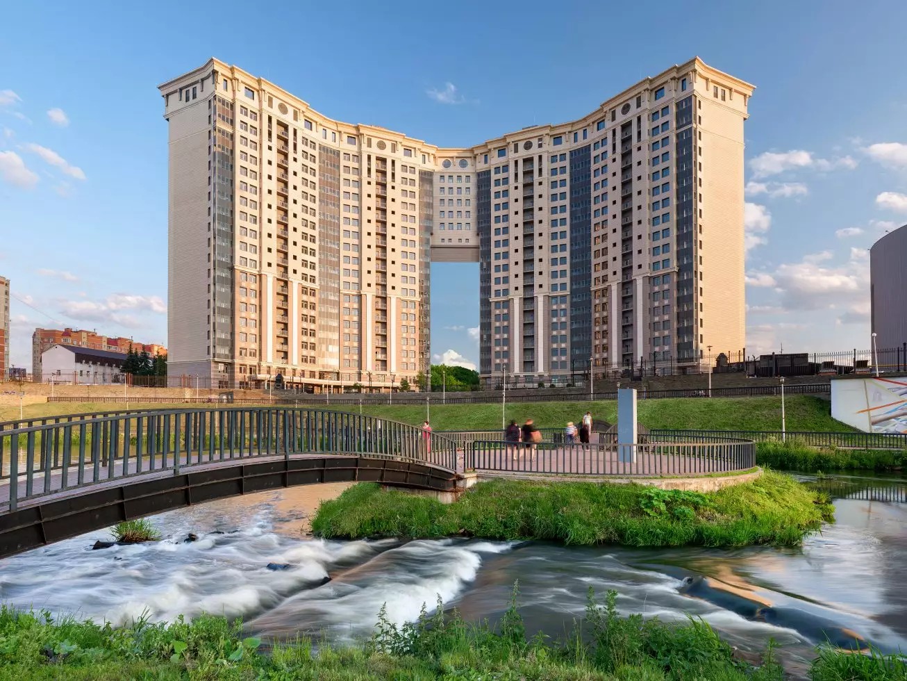 ЖК River House