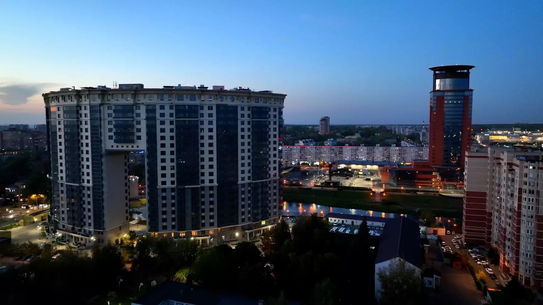 ЖК River House